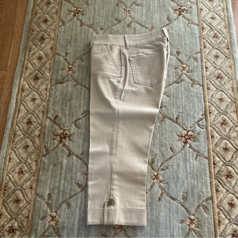 NYDJ Tan/Camel Cropped/Capri Pants